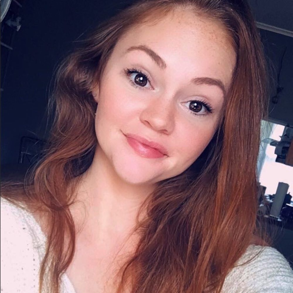 Meet your Posher, Hannah